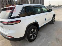 جيب جراند شيروكي